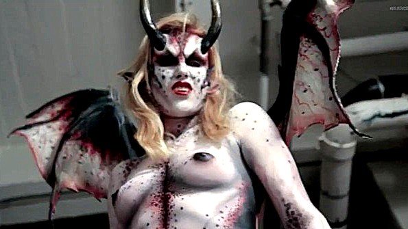 Знаменитая Kat Herlo превратилась в сексуального демона