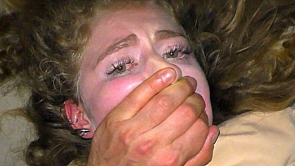 Любительница привыкла бурно стонать в спаривании