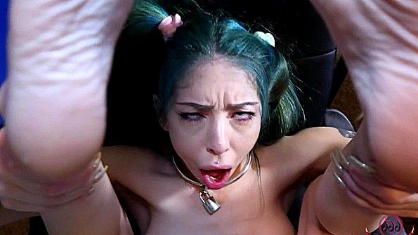 Бросила играть на компьютере и стала бурно ебаться