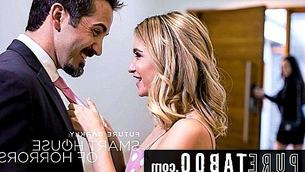 Жена посмотрела на трах мужа с другой и присоединилась