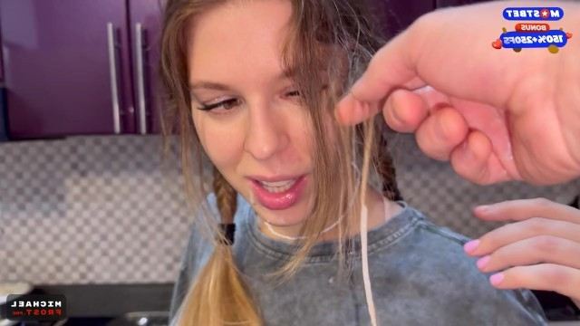 Облил спермой косички своей скромнице. Русские диалоги