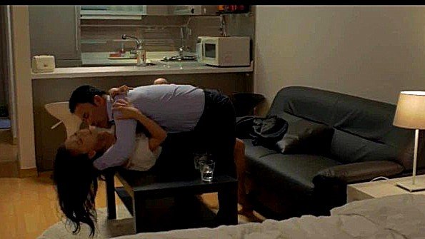 Пришел в гости к корейской девушке и поимел ее